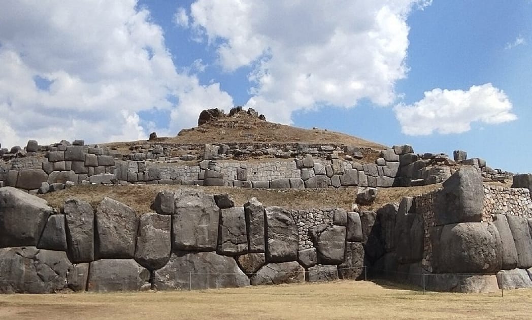 Sacsayhuamán
