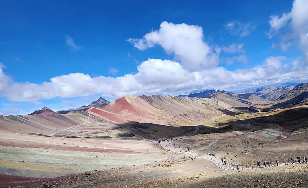 Llegada a la Cima de la Montaña de 7 Colores