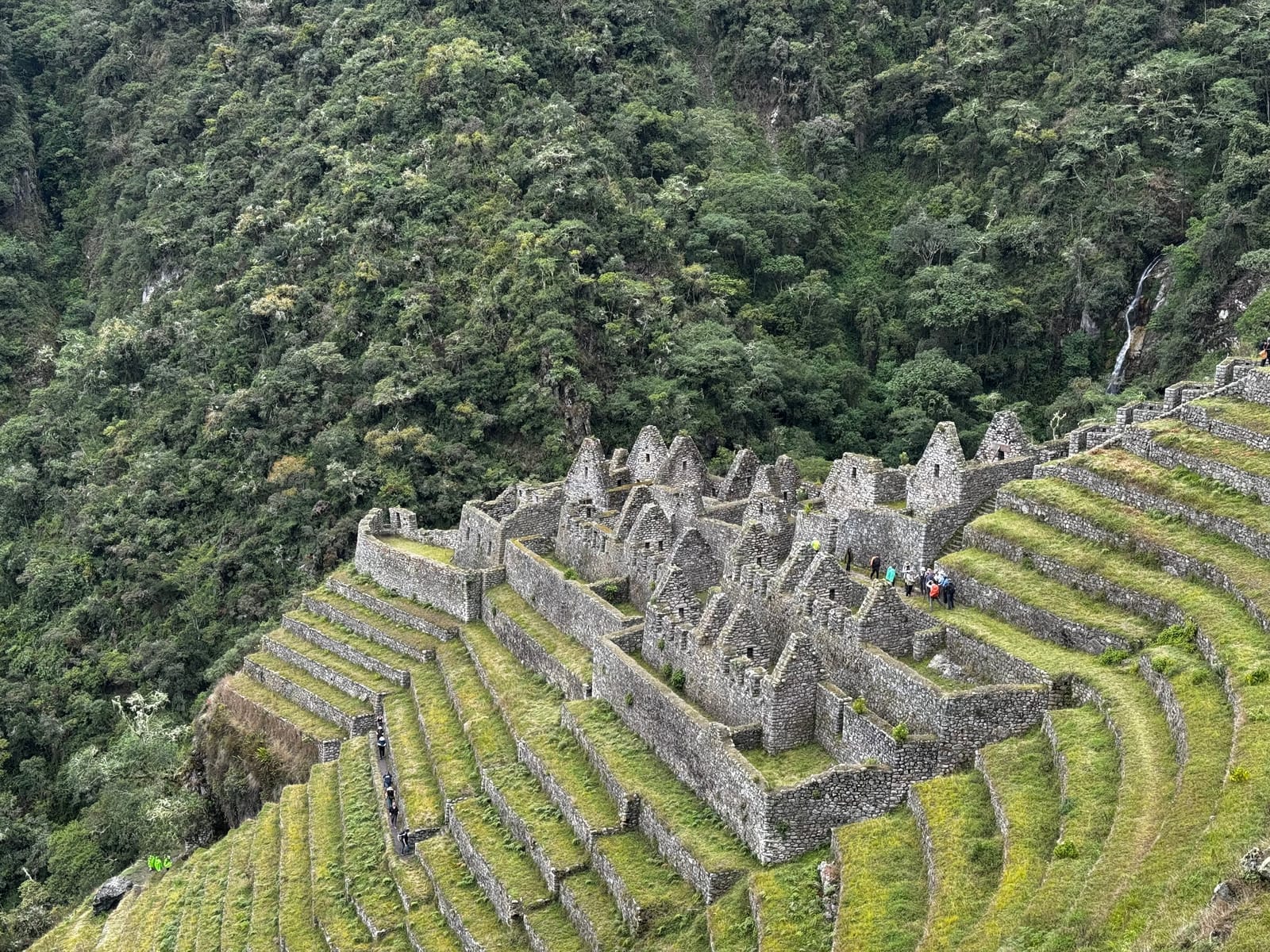 Short Inca Trail To Machu Picchu 2 Days and 1 Night